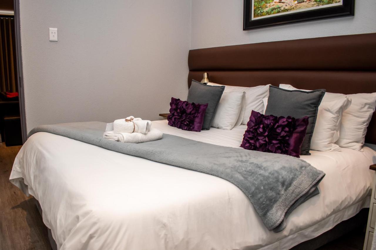 Balmoral Lodge Bellville Ngoại thất bức ảnh