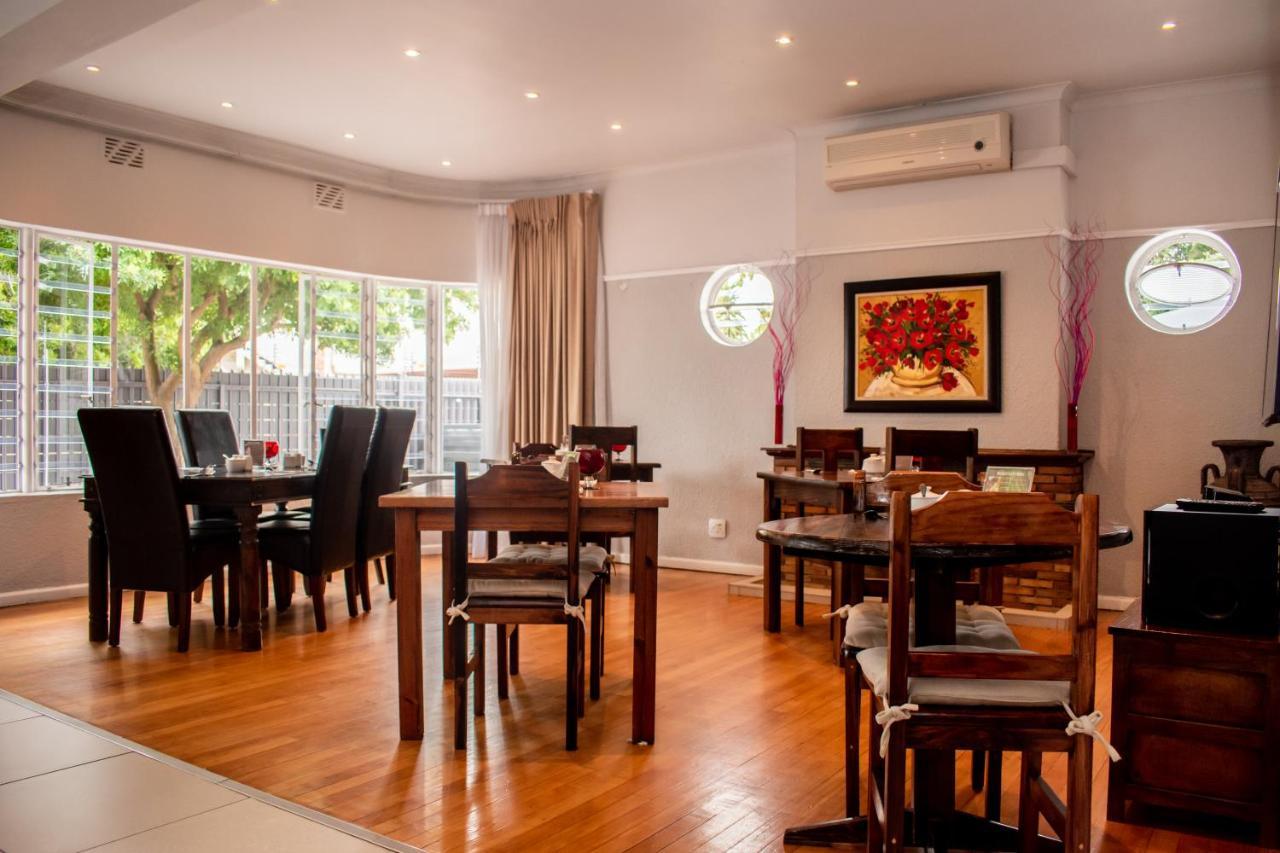 Balmoral Lodge Bellville Ngoại thất bức ảnh