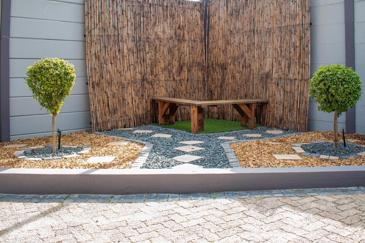 Balmoral Lodge Bellville Ngoại thất bức ảnh