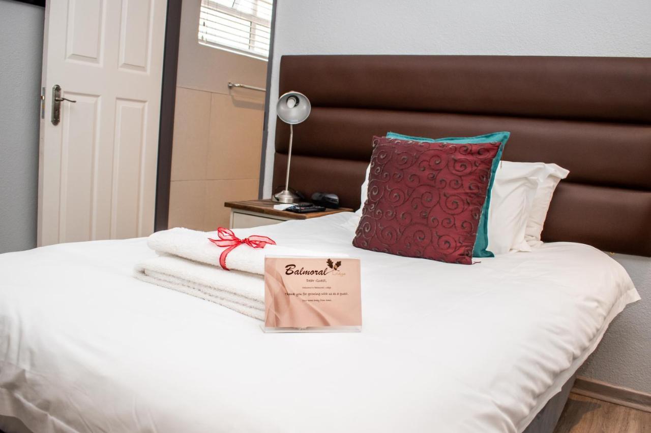 Balmoral Lodge Bellville Ngoại thất bức ảnh