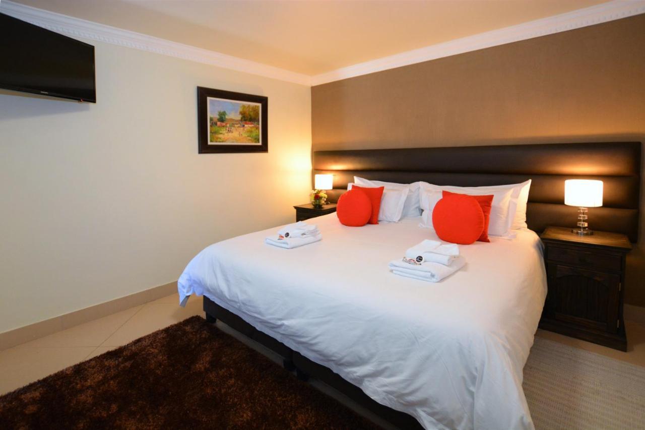 Balmoral Lodge Bellville Ngoại thất bức ảnh