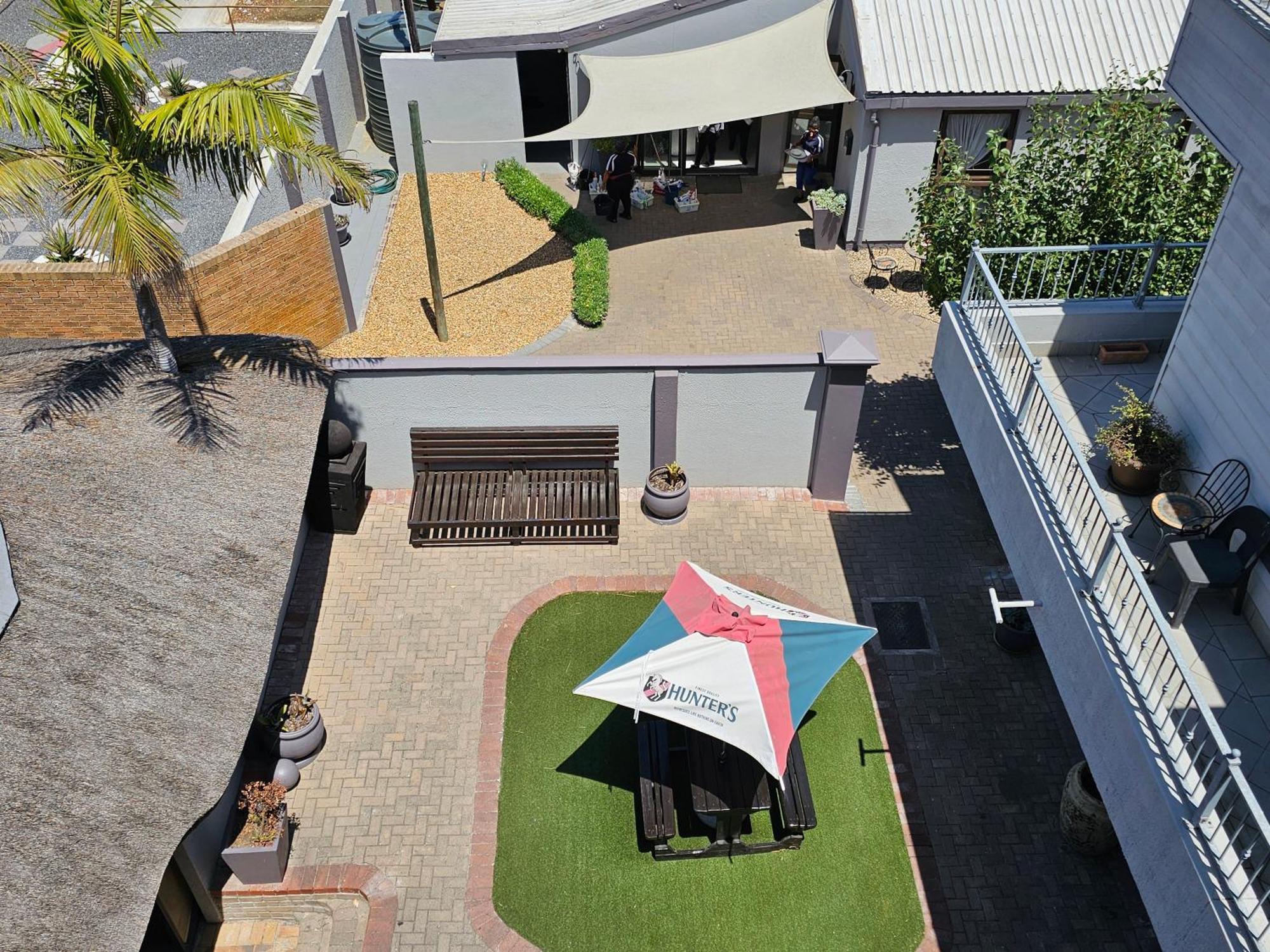 Balmoral Lodge Bellville Ngoại thất bức ảnh